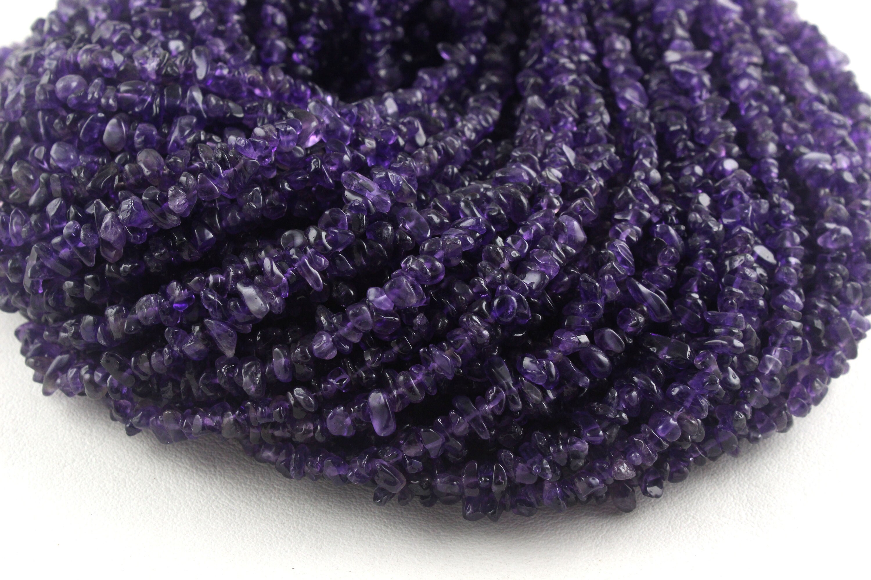 16" Blue Amethyst Chip Beads: 4-6mm Uncut Gemstone Beads
