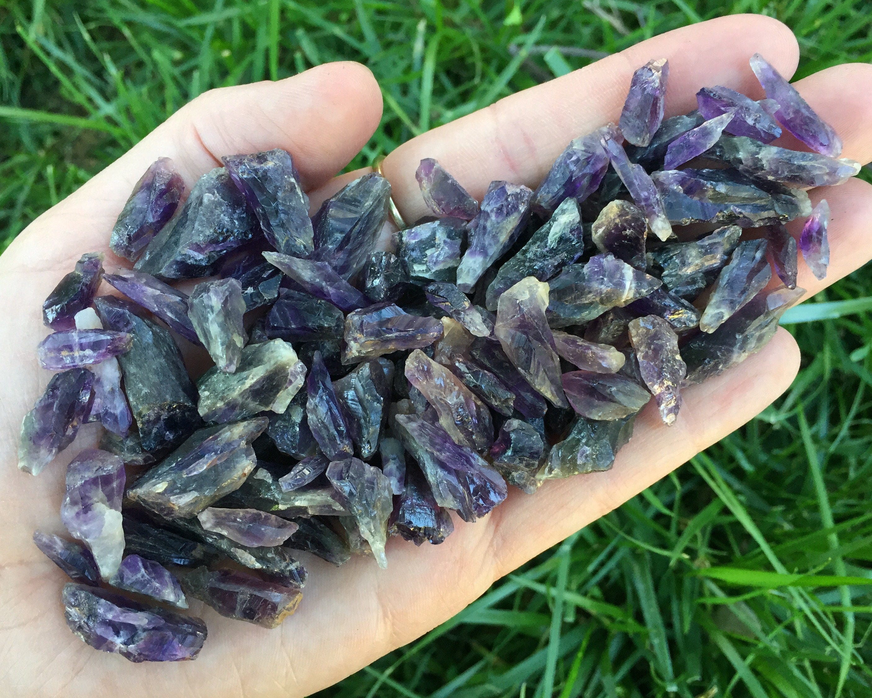 1/4 Lb Rough Amethyst Points And Chips From Zambia For Crafts, Jewelry, Crystal Grids, Mandala Making, February Birthstone, Raw Stones Bulk