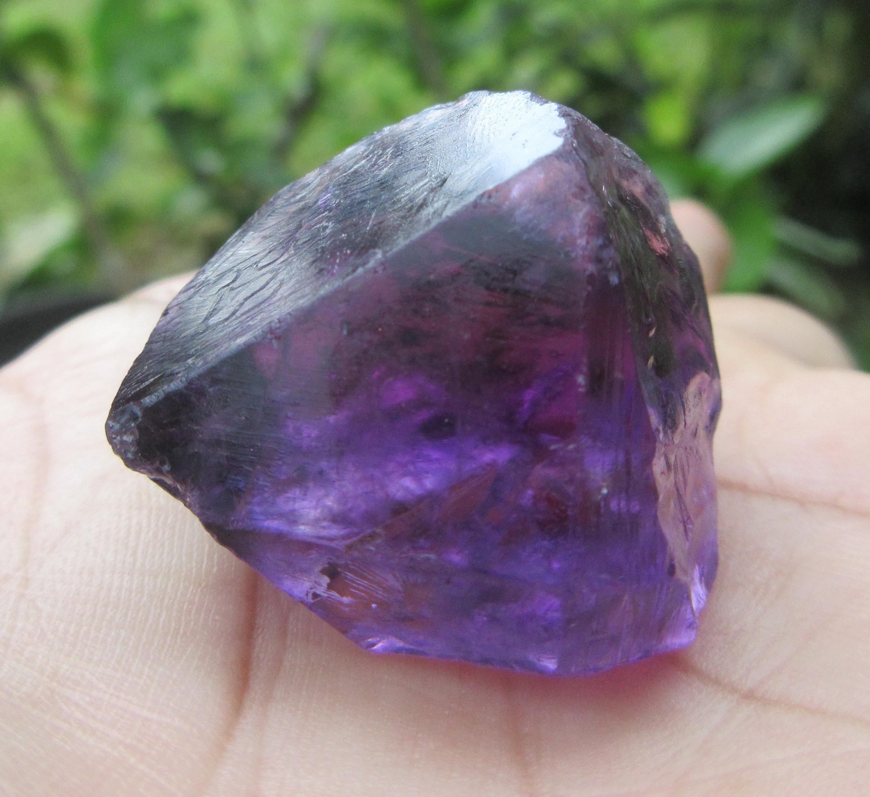Amethyst Crystal Point Specimen: Natural Purple Healing Stone
