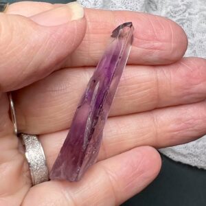 Guerrero Amethyst Point - The Stone of Focus and Balance Guerrero Amethyst Point - The Stone of Focus and Balance