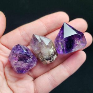 Smoky Amethyst Crystal - Amethyst Madagascar - Smoky Amethyst Point - Amethyst Crystal - Smoky Amethyst Tower - Polished Amethyst Stone Smoky Amethyst Crystal - Amethyst Madagascar - Smoky Amethyst Point - Amethyst Crystal - Smoky Amethyst Tower - Polished Amethyst Stone