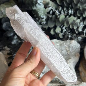 Vera Cruz Amethyst Crystal Point: Raw Mexican Healing Stone Vera Cruz Amethyst Crystal Point: Raw Mexican Healing Stone