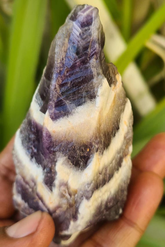 Natural Lace Amethyst: Rare Uncut Rough Gemstone (88x40x30 Mm)