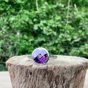 Amethyst Sterling Silver Hammered Band Ring: February Birthstone Amethyst Sterling Silver Hammered Band Ring: February Birthstone