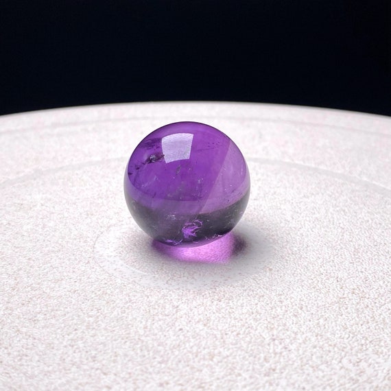 1.18"natural Amethyst Sphere/gorgeous Purple Crystal Ball/tibetan Himalayan Light Purple Quartz Ball/reiki Heal/scrying Crystal/lover Gift 1.18"natural Amethyst Sphere/gorgeous Purple Crystal Ball/tibetan Himalayan Light Purple Quartz Ball/reiki Heal/scrying Crystal/lover Gift
