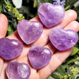 Carved Amethyst Heart: Polished Purple Crystal (1 Inch)