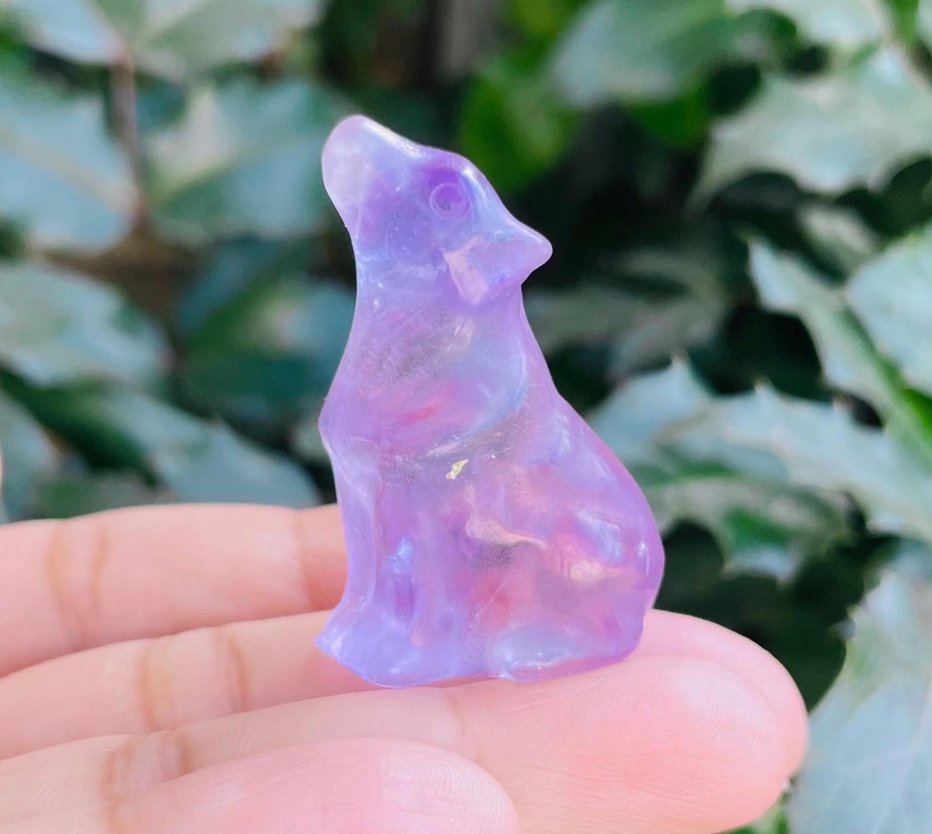 Amethyst Crystal Wolf Carving: Natural Gemstone Animal Figurine (41*26mm) 22.9g