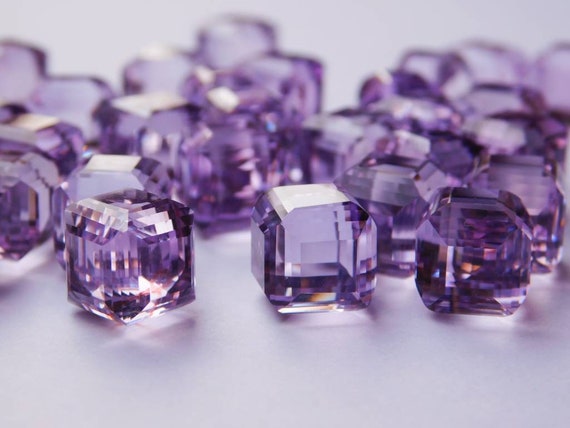 Faceted Amethyst Cube, Aaa Brazilian Gemstone (10mm)