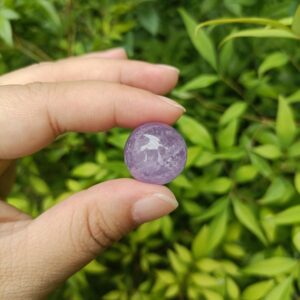 Light Amethyst Crystal Sphere: Healing Stone (20-25mm)