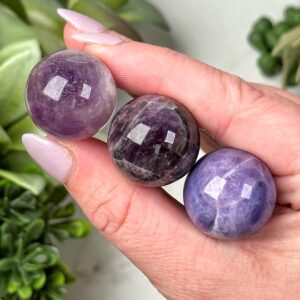 Amethyst Mini Sphere | S, L | - No. 560 (polished Purple Crystal Ball, Crown Chakra, Healing Stone, Balance)
