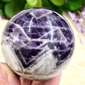 Amethyst Sphere 60mm Pg - Chevron Amethyst - Third Eye Crown Chakra - Amethyst Crystal - Crystal Grid - Meditation Stone - Dream Amethyst