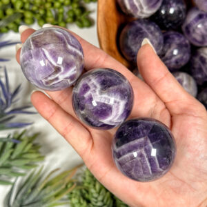 Amethyst Sphere | 40mm | - No. 515 (polished Purple Crystal Ball, Crown Chakra, Healing Stone, Intuition)