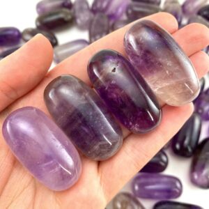 Amethyst Worry Stone , Purple Polished Tumbled Crystal Lingam (crown Chakra) Amethyst Worry Stone , Purple Polished Tumbled Crystal Lingam (crown Chakra)