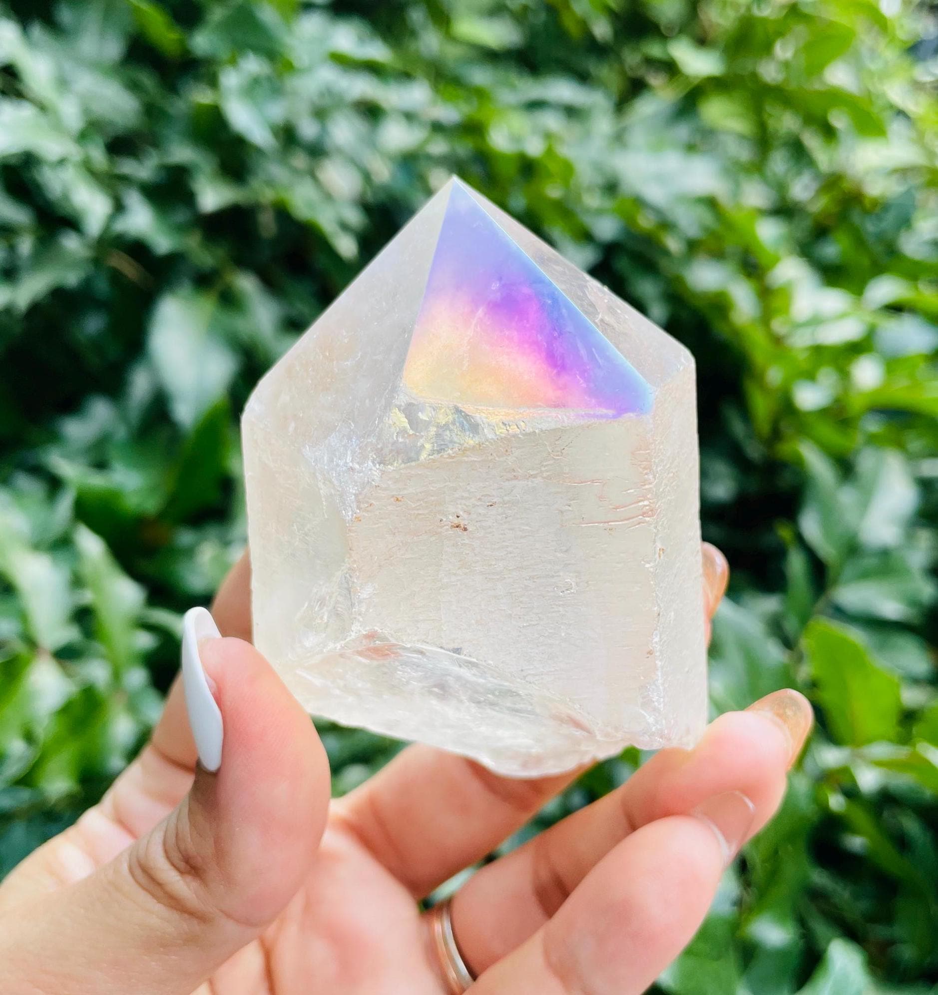 Xl Angel Aura Quartz Point: Rainbow Crystal Gemstone (83x54mm) 234g