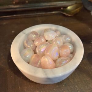 Angel Aura Rose Quartz Tumble: Rainbow Aura Palm Stone