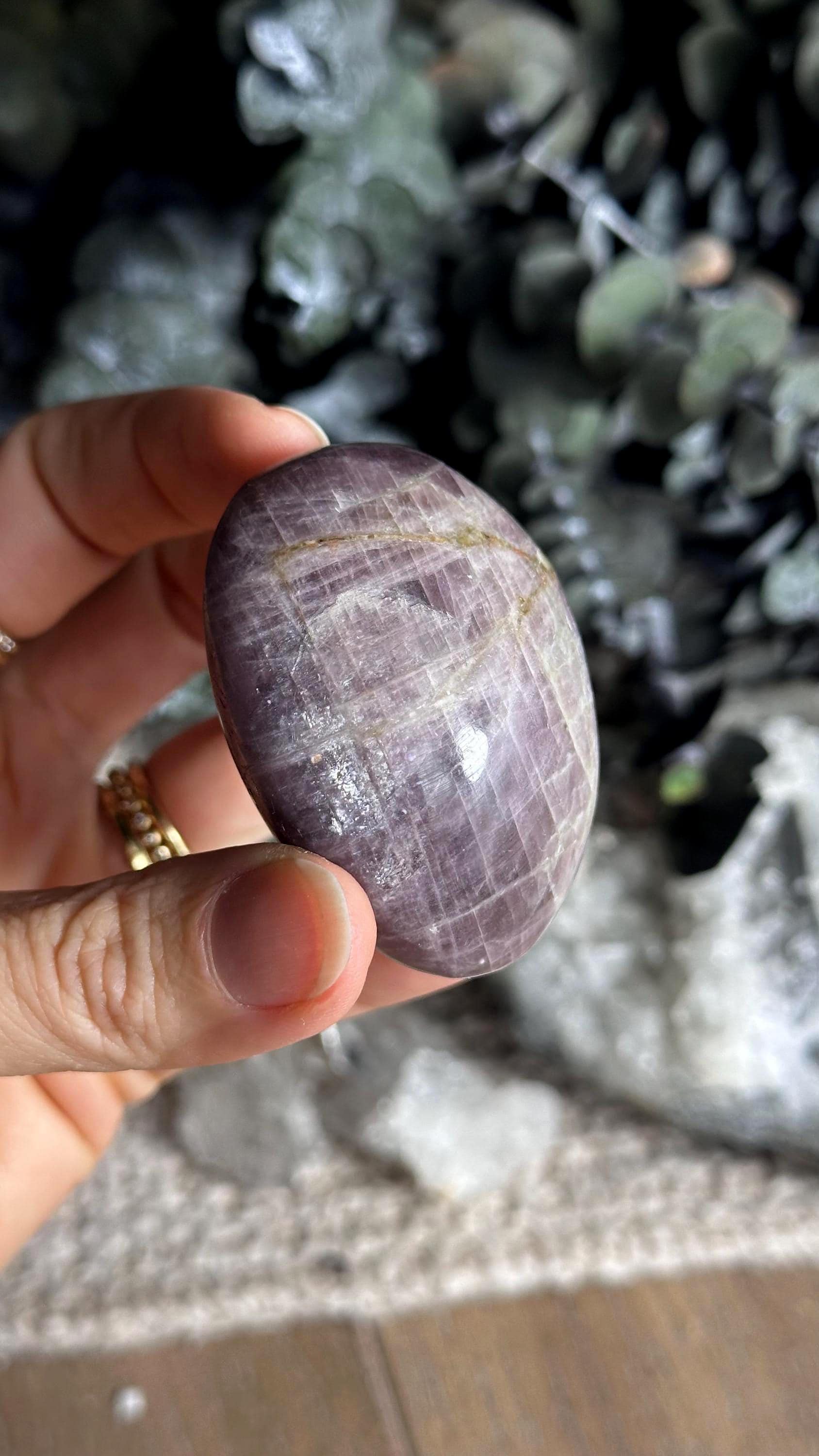 Anhydrite Palmstone, Purple Angelite