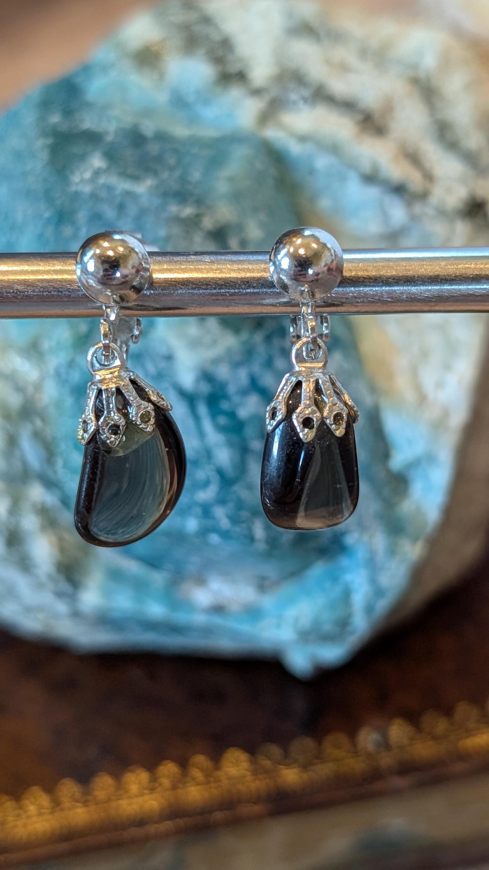 Apache Tears Clip-on Earrings