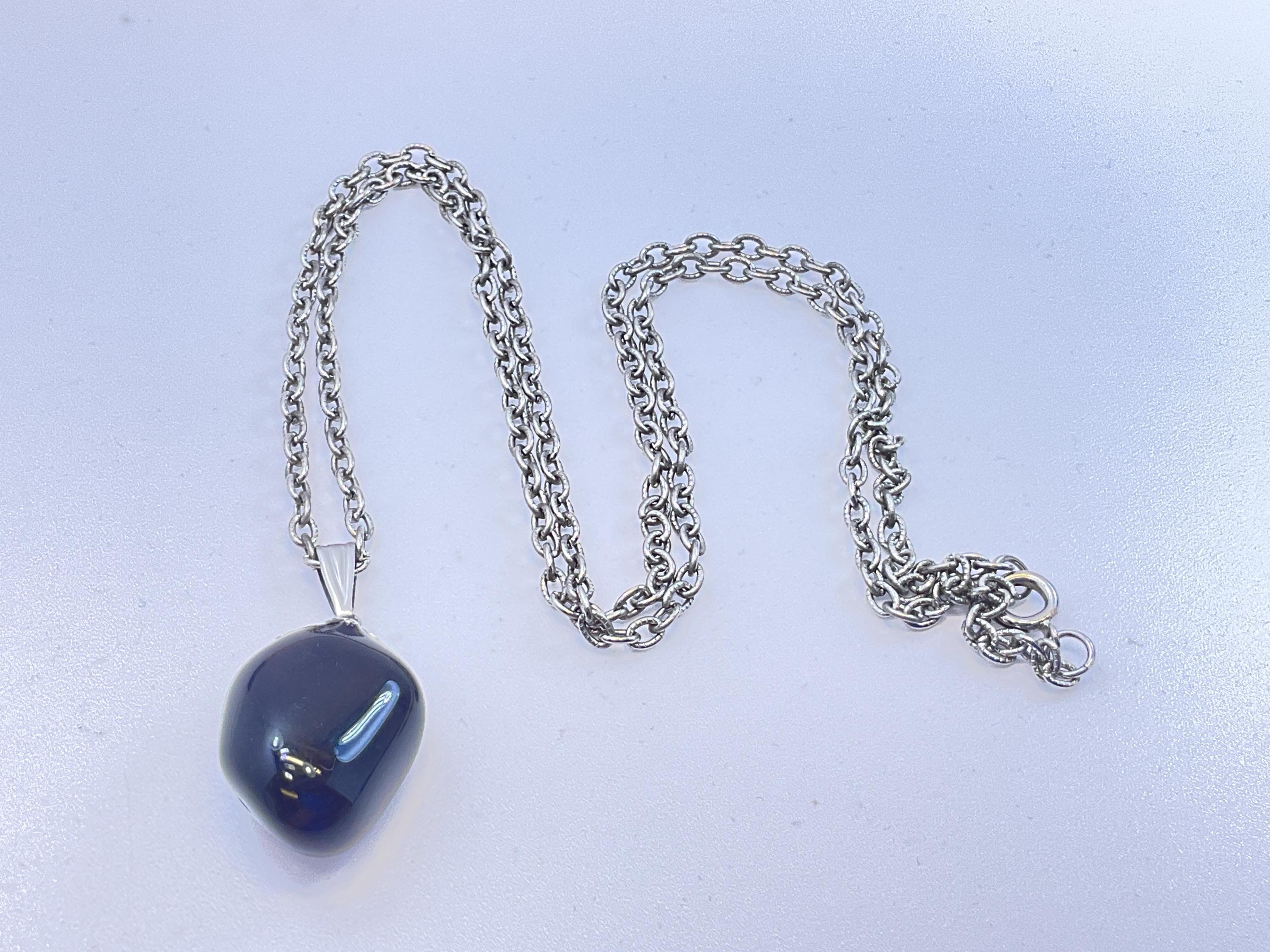 Vintage 24” Silver Toned Necklace And Apache Tear Stone Pendant Used