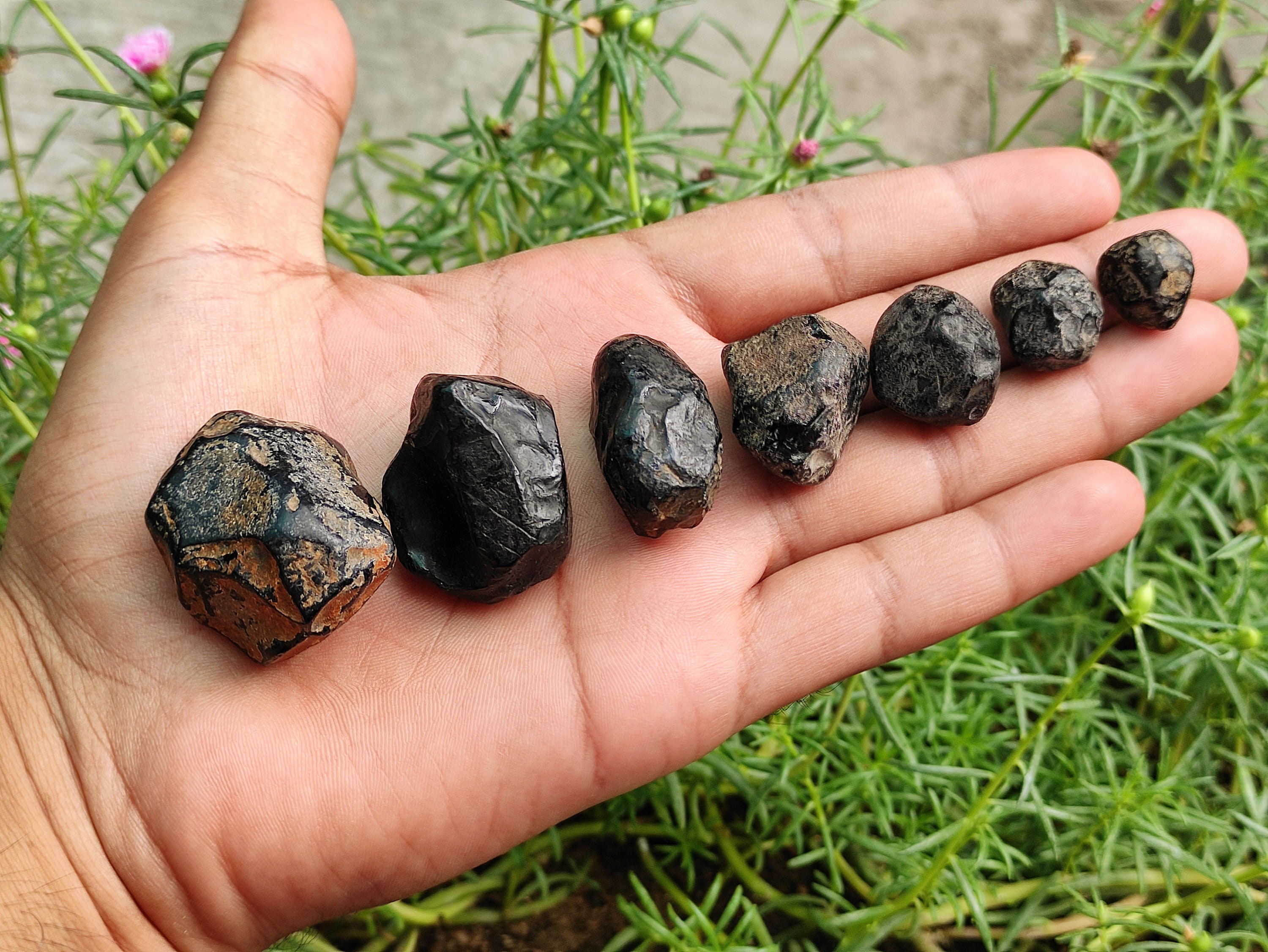 Apache Tears - Volcanic Black Obsidian - Rough Apache Tears- Raw Apache Tears - Healing Crystals & Stones - Raw Obsidian - Rough Obsidian Apache Tears - Volcanic Black Obsidian - Rough Apache Tears- Raw Apache Tears - Healing Crystals & Stones - Raw Obsidian - Rough Obsidian