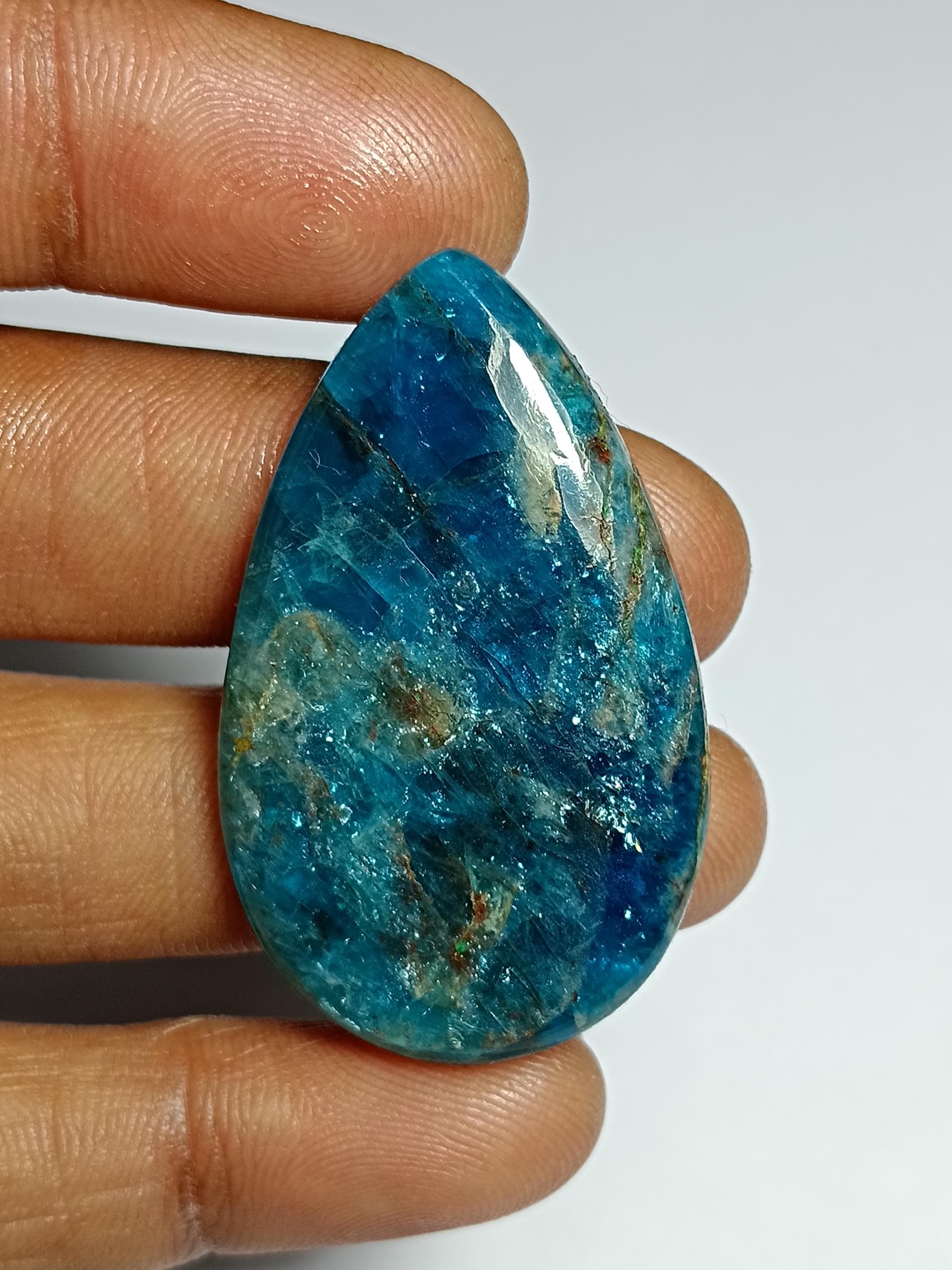 Apatite Cabochon: Loose Gemstone For Jewelry Making (65cts 43x26 Mm)