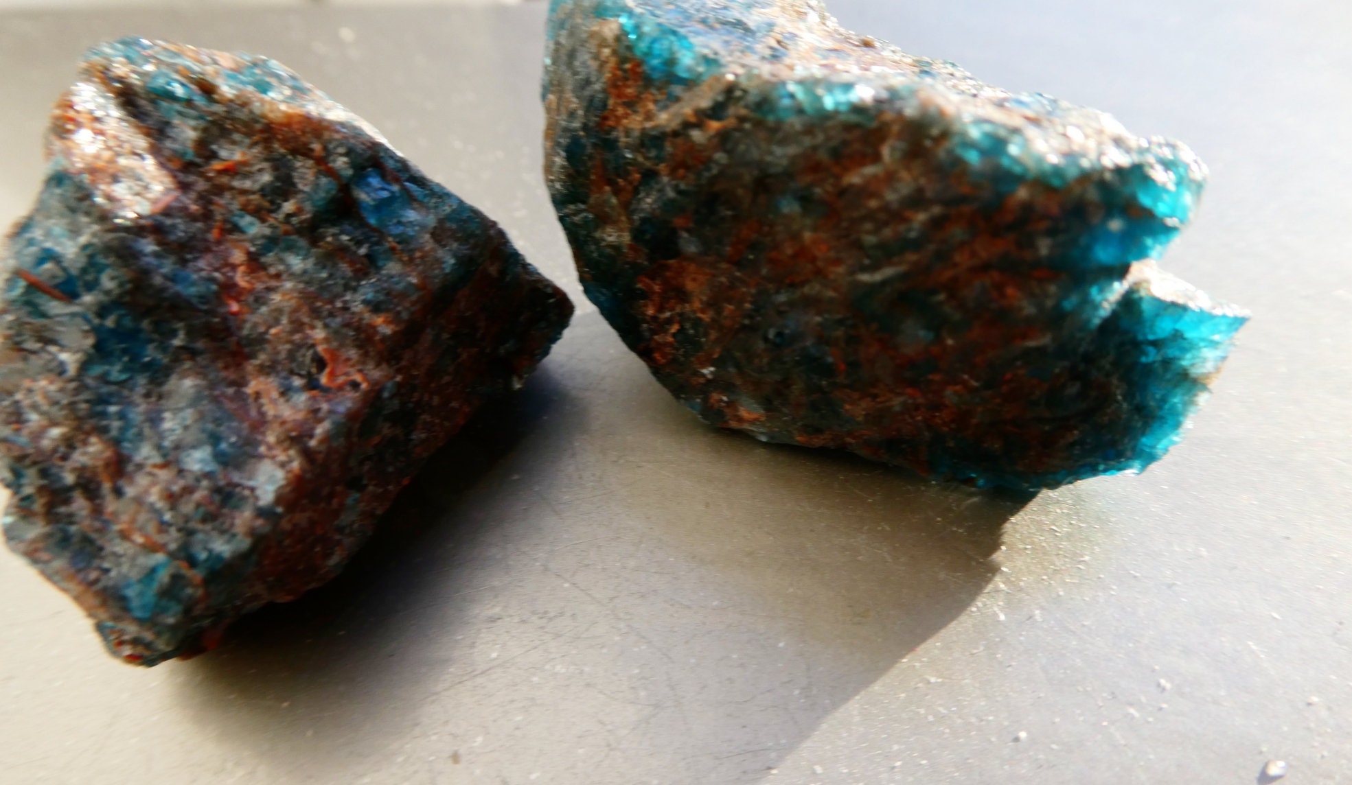 Neon Blue Raw Apatite Chunks Undrilled 44g -2 Pcs-29-40mm-collector Gemstones-jewelry Making Craft Beads