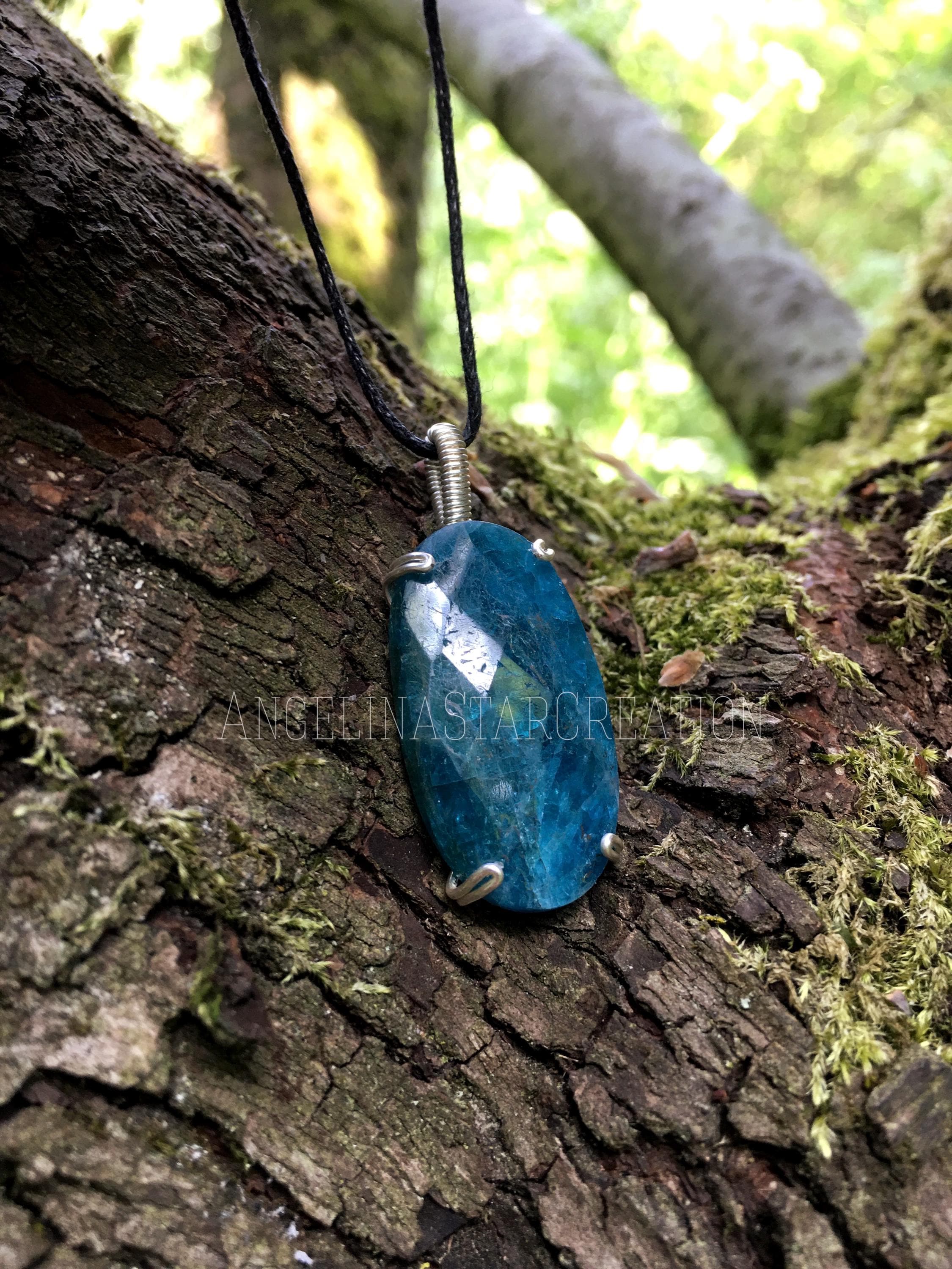 Faceted Apatite Necklace: Oval Blue Gemstone Jewelry Faceted Apatite Necklace: Oval Blue Gemstone Jewelry