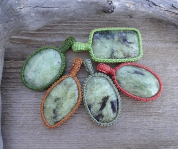 Green Apatite Stone Pendant, Green Stone Macrame Necklace, Calming Healing Stones, Rare Russian Stones, Peaceful Protection Chakra Stone
