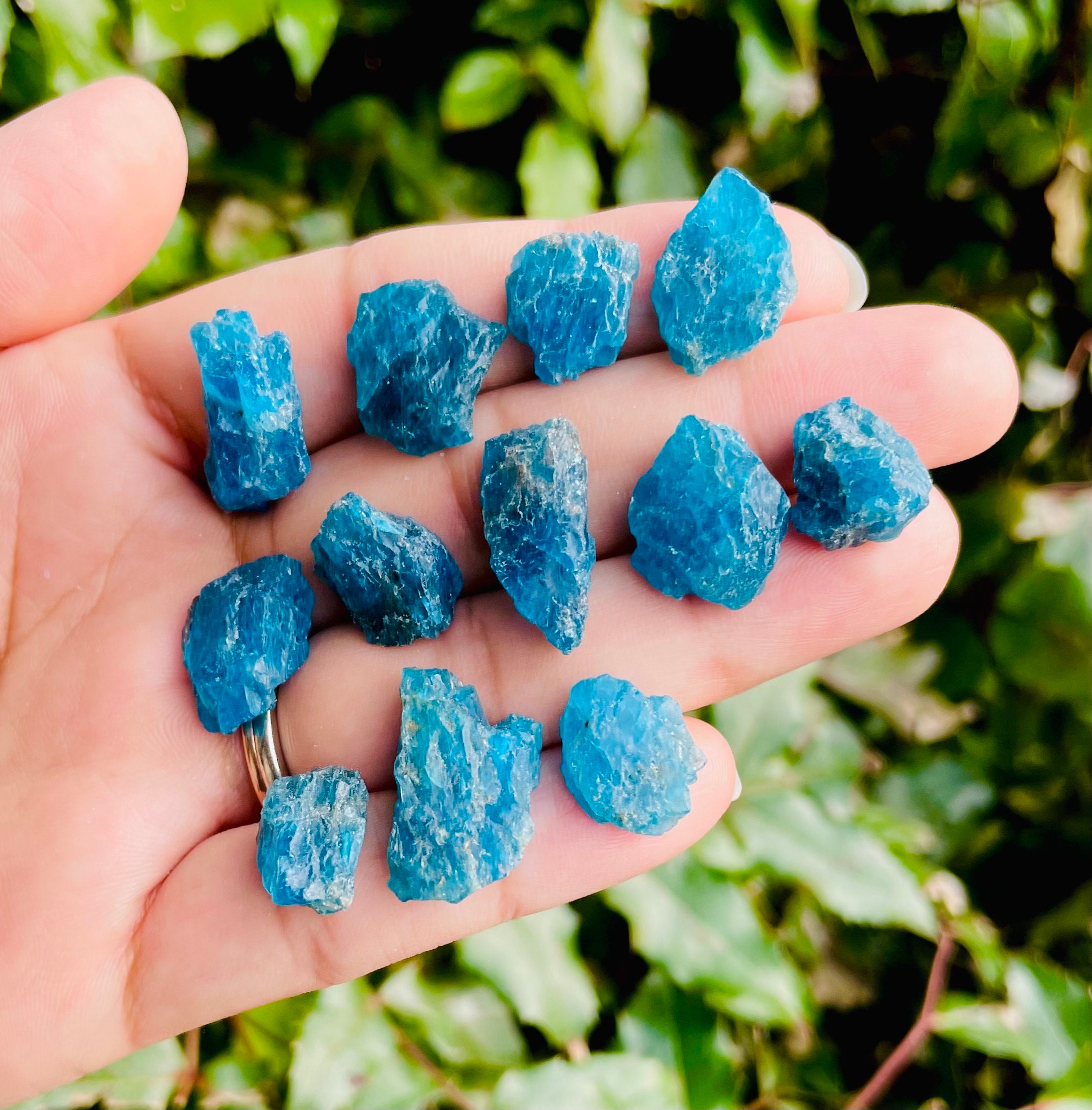 Raw Apatite Crystal: Neon Blue Gemstone, Rough Stone (10-20mm) Raw Apatite Crystal: Neon Blue Gemstone, Rough Stone (10-20mm)