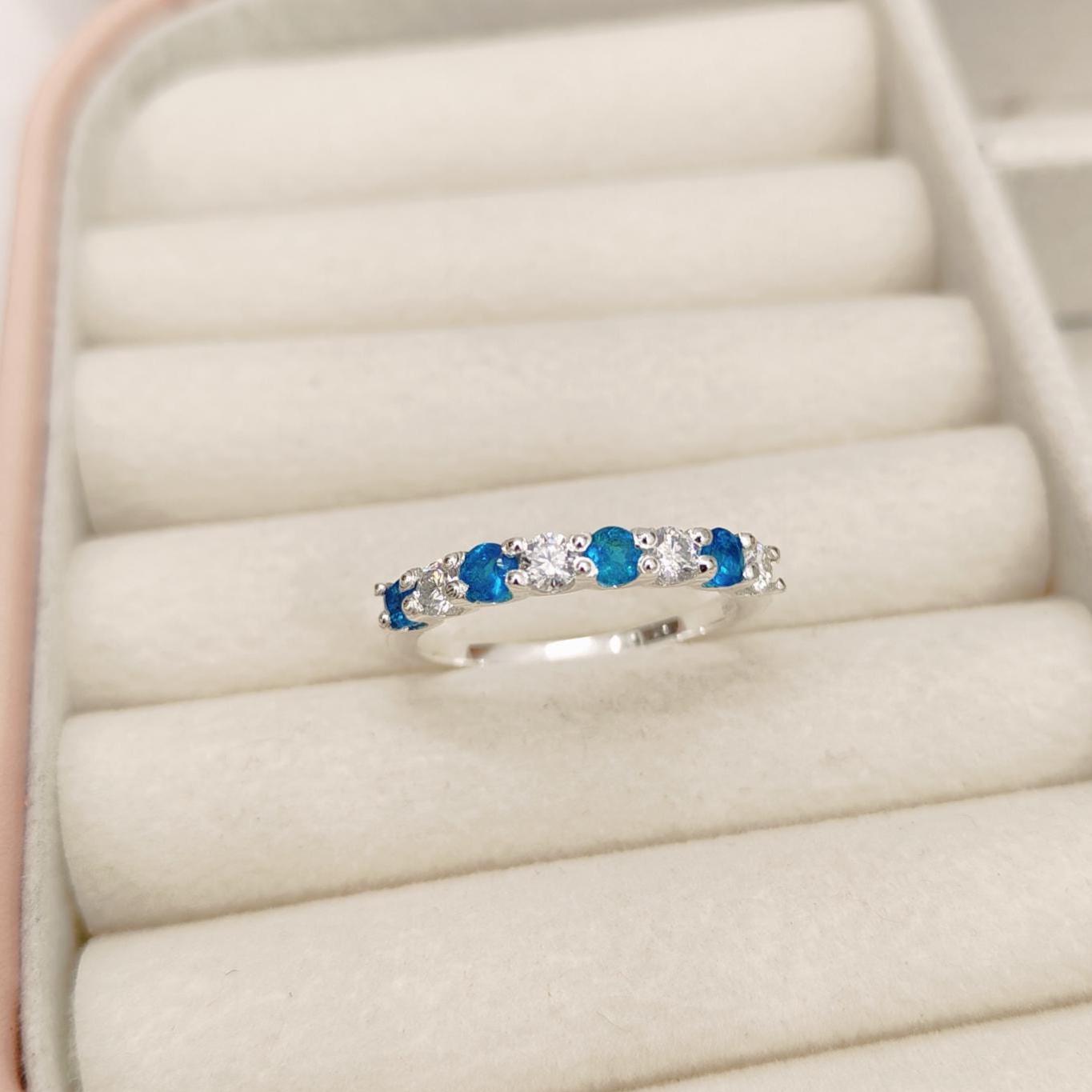 Natural Neone Apatite Moissanite Band, 925 Sterling Silver Ring, Round Moissanite Apatite Band Apatite Eternity Band Moissanite Wedding Band