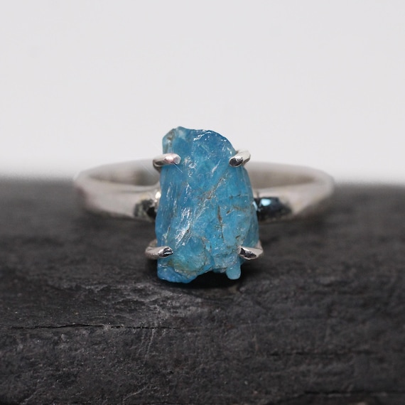 Neon Blue - Apatite Sterling Silver Ring Size 8.5