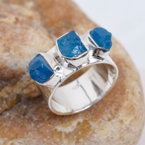 Raw Neon Apatite Crystal Ring: Handmade 925 Sterling Silver Raw Neon Apatite Crystal Ring: Handmade 925 Sterling Silver