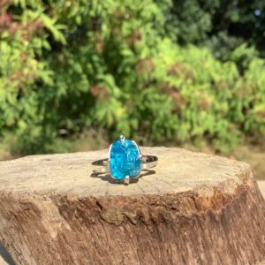 Raw Apatite Sterling Silver Claw Ring - Size Us 5 Raw Apatite Sterling Silver Claw Ring - Size Us 5