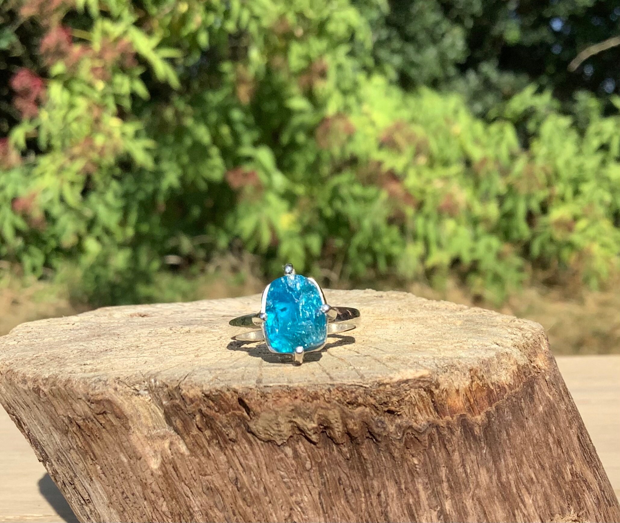 Raw Apatite Sterling Silver Claw Ring - Size Us 5
