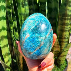 Blue Apatite crystal free form - for intuition and health goals - Blue Apatite crystal - crystal free form Blue Apatite crystal free form - for intuition and health goals - Blue Apatite crystal - crystal free form
