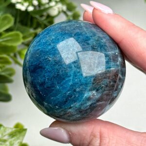 Blue Apatite Sphere | 48mm | - #8 (polished Crystal Ball, Throat Chakra, Healing Stone, Peace) Blue Apatite Sphere | 48mm | - #8 (polished Crystal Ball, Throat Chakra, Healing Stone, Peace)