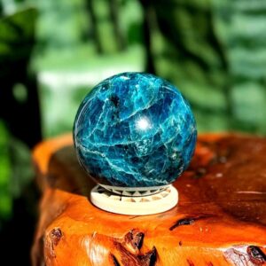 Blue Apatite sphere with stand - Third Eye chakra crystal for deepening intuition Blue Apatite sphere with stand - Third Eye chakra crystal for deepening intuition