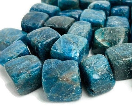 Blue Apatite Crystal Cube: Tumbled & Polished Stone (25-40 Mm)