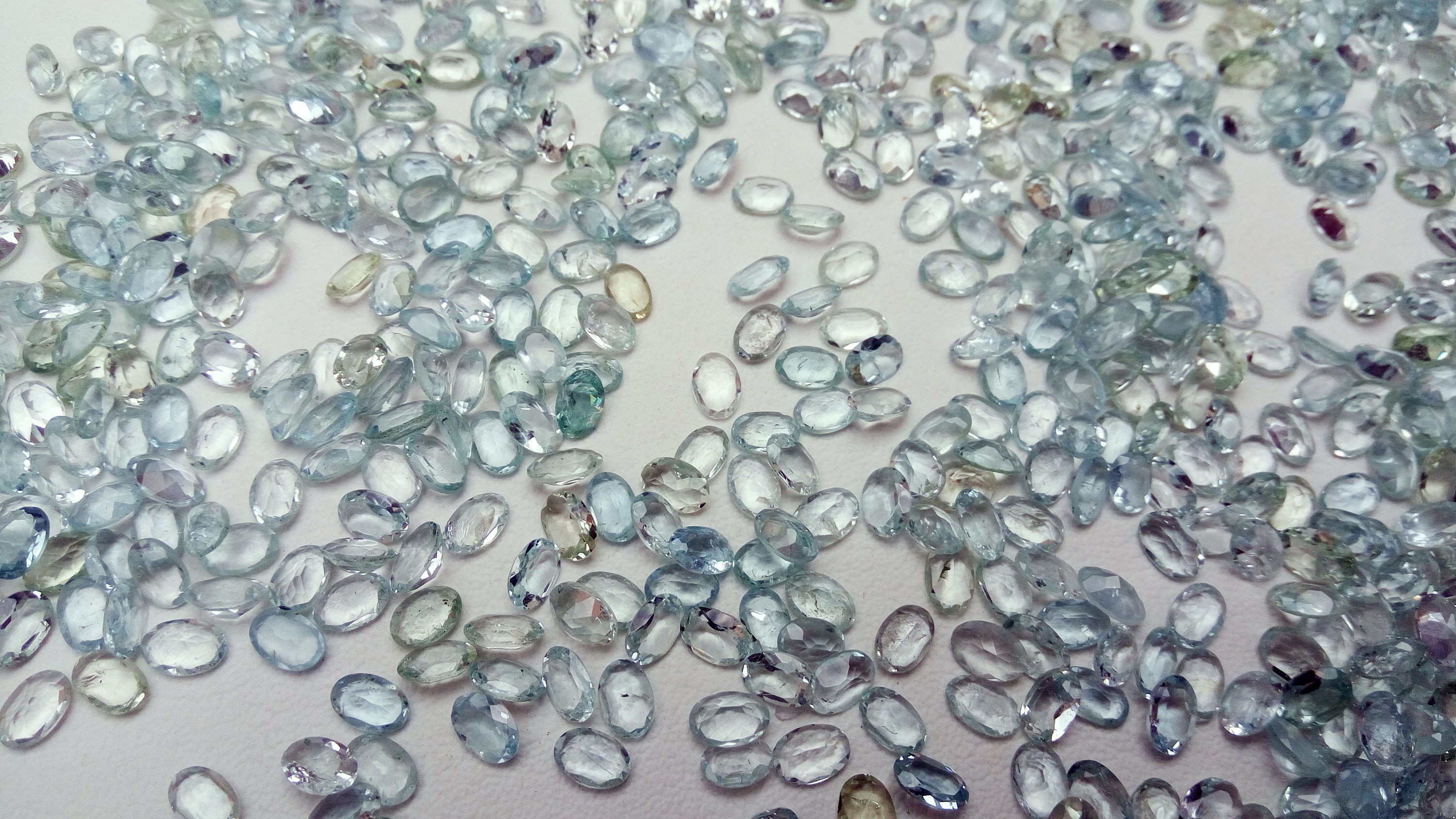 50 Faceted Natural Aquamarine Oval Beads: Wholesale Gemstones (4x6mm) 50 Faceted Natural Aquamarine Oval Beads: Wholesale Gemstones (4x6mm)