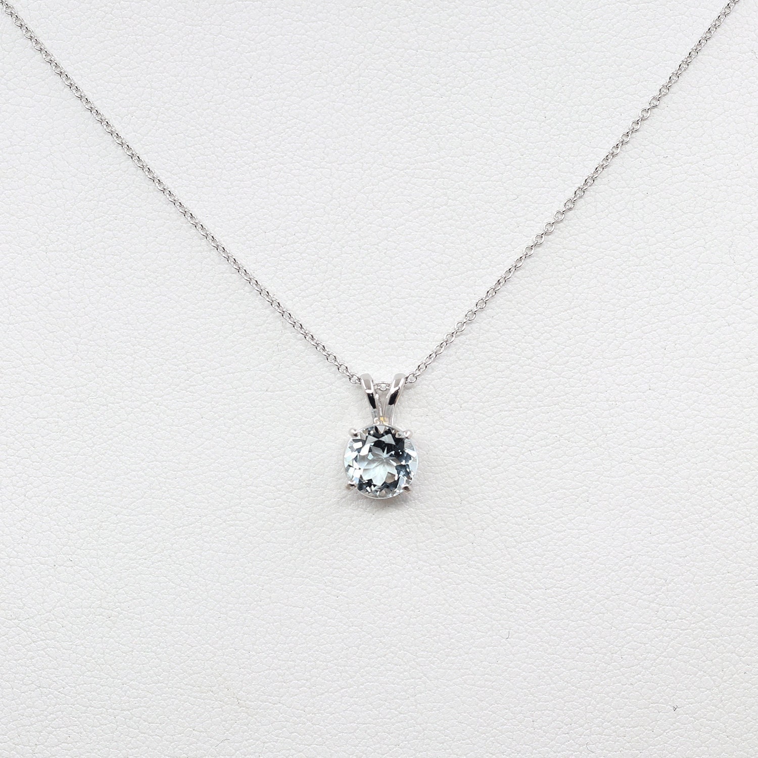 14k White Gold Aquamarine Solitaire Pendant Necklace (1.2ct) 14k White Gold Aquamarine Solitaire Pendant Necklace (1.2ct)