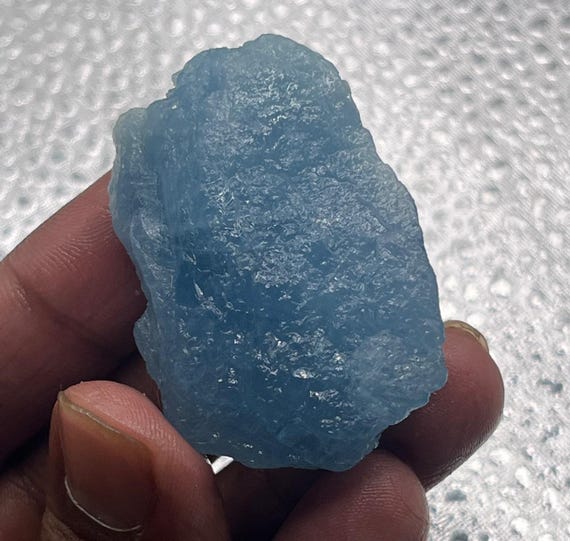 Aaa Deep Sea Aquamarine Rough Natural Aquamarine Rough Gemstone Raw Aquamarine For Jewelry Making Best Quality 170 Caret