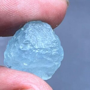 Aaa Deep Sea Aquamarine Rough Natural Aquamarine Rough Gemstone Raw Aquamarine For Jewelry Making Best Quality 20 Caret