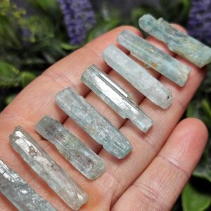 Aquamarine Crystal (1"+) Nigerian Blue Aquamarine Stone, Natural Crystal, Raw Aquamarine