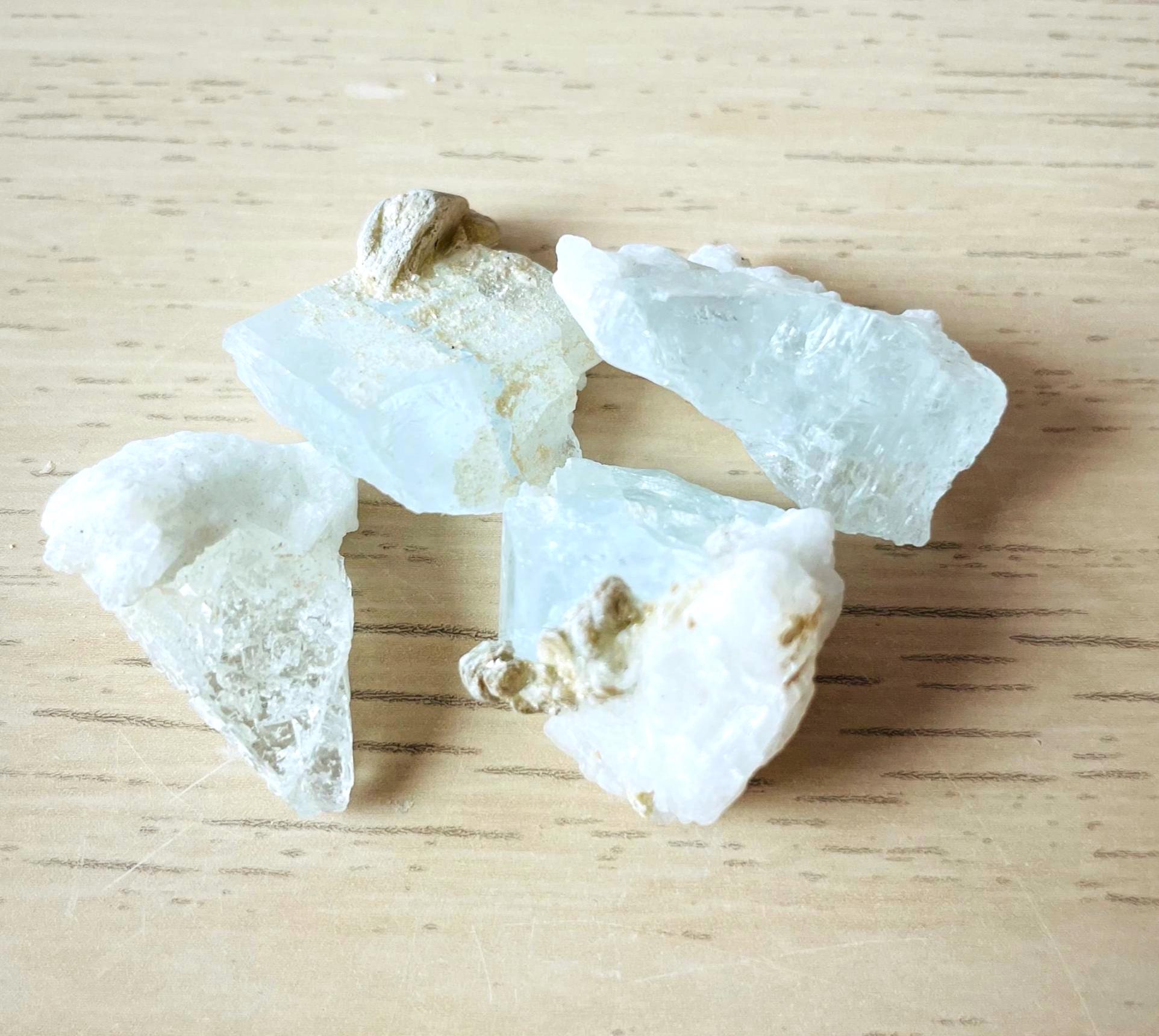 Raw Aquamarine Crystal Lot, Mica Semi Terminated Light Beryl Gemstones (18.3g)