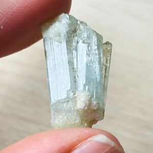 Raw Aquamarine Crystal, Terminated Fan Light Blue Beryl Gemstone (4.6g)
