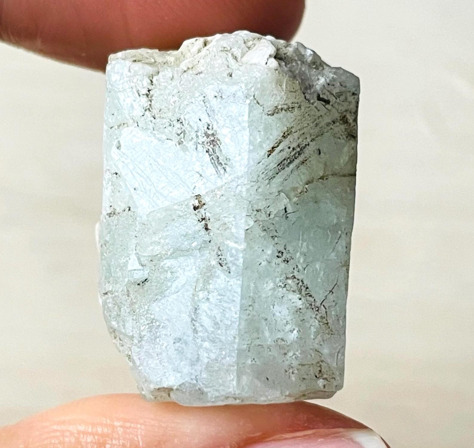 Raw Aquamarine Crystal, Terminated Hexagon Light Blue Beryl Gemstone (20.7g)