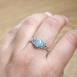 Natural Aquamarine 925 Sterling Silver Ring - Minimalist Gemstone Jewelry