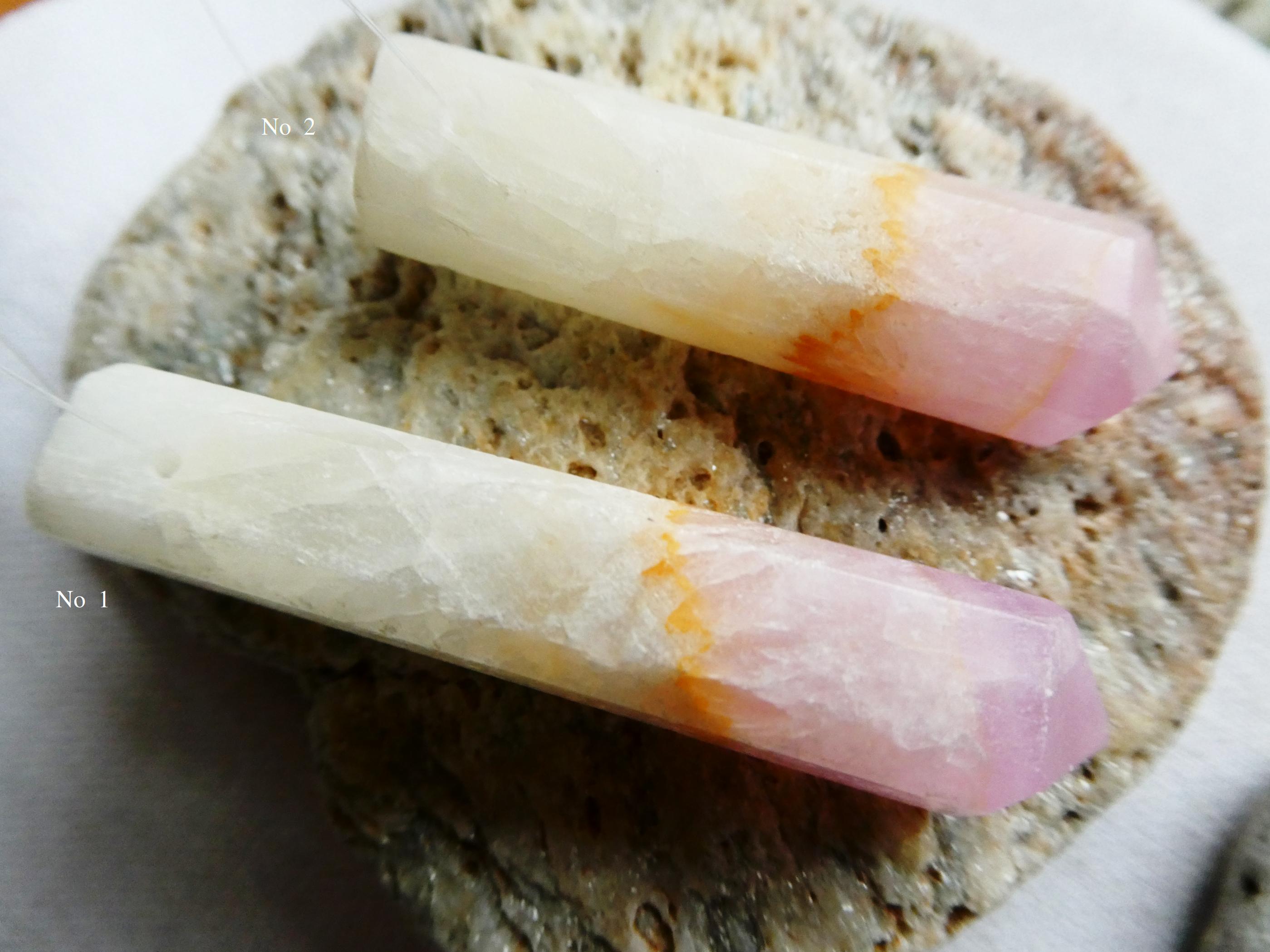 Pink Aragonite Crystal Point 45-50mm Bead -1 Large Stick Gemstone-pendant Jewelry Making- Craft Beads