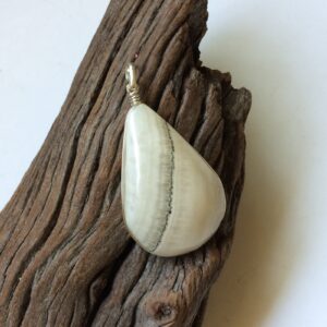 Banded Aragonite silver pendant, Peruanita pendant, teardrop stone pendant, Cave Aragonite, White pink stripes, Spiritual gift, Healing gem