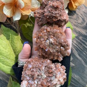 Aragonite, Aragonite Cluster, Qty. 1 Aragonite, Aragonite Cluster, Qty. 1