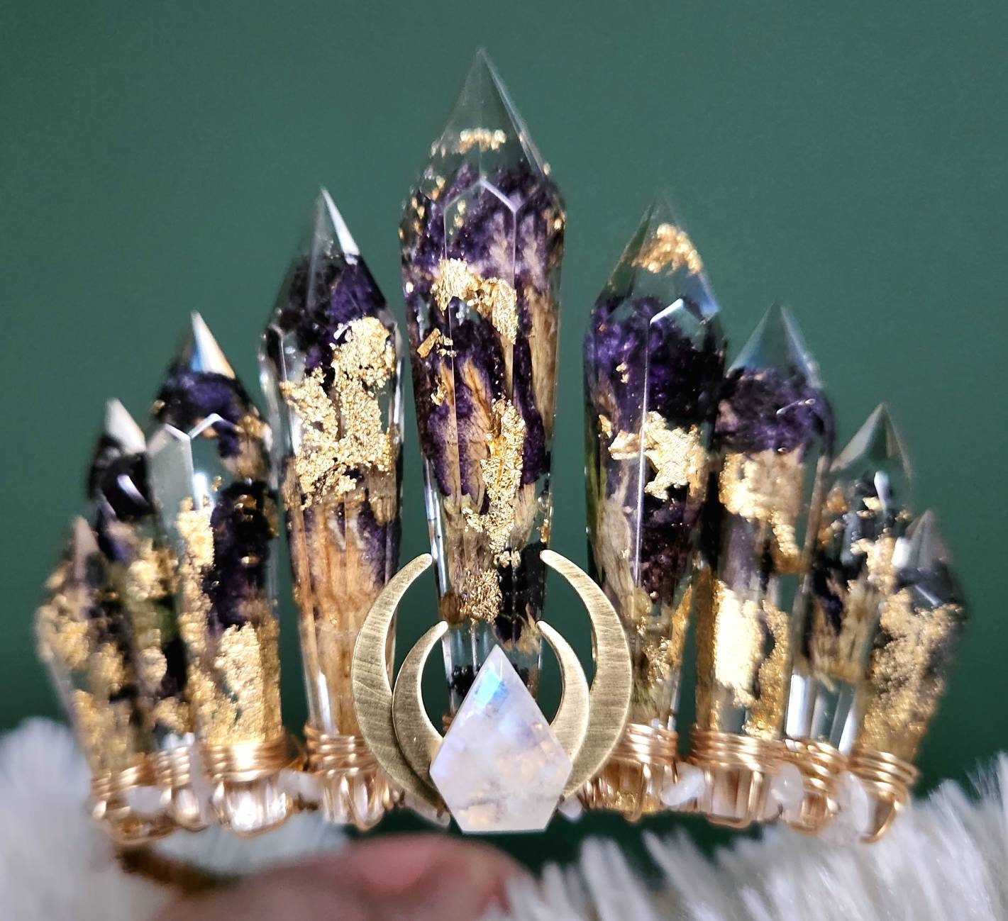 Astraea Crown - Greek Goddess Crown - Astraea Headpiece - Mythology Cosplay Crown - Moon Goddess Headpiece - Celestial Crystal Crown Astraea Crown - Greek Goddess Crown - Astraea Headpiece - Mythology Cosplay Crown - Moon Goddess Headpiece - Celestial Crystal Crown